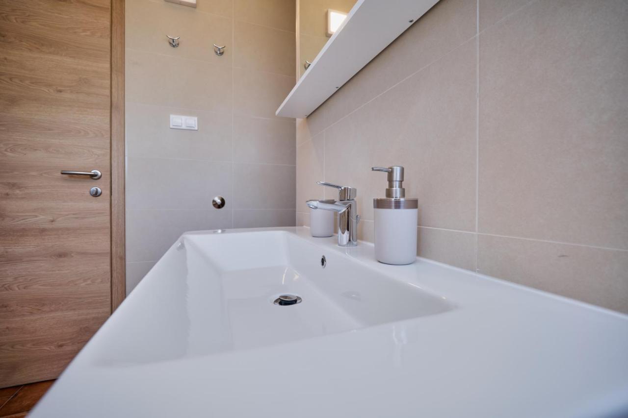 Anovi Holiday Homes By Litto Trogir Kültér fotó