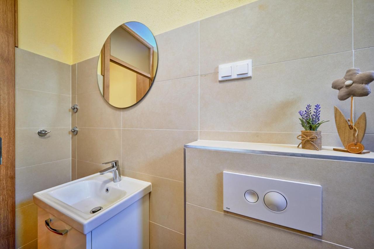 Anovi Holiday Homes By Litto Trogir Kültér fotó