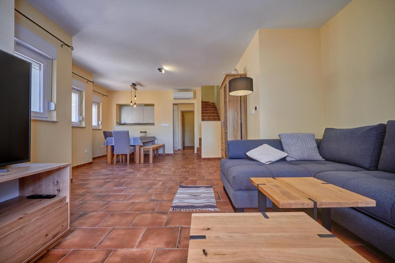 Anovi Holiday Homes By Litto Trogir Kültér fotó