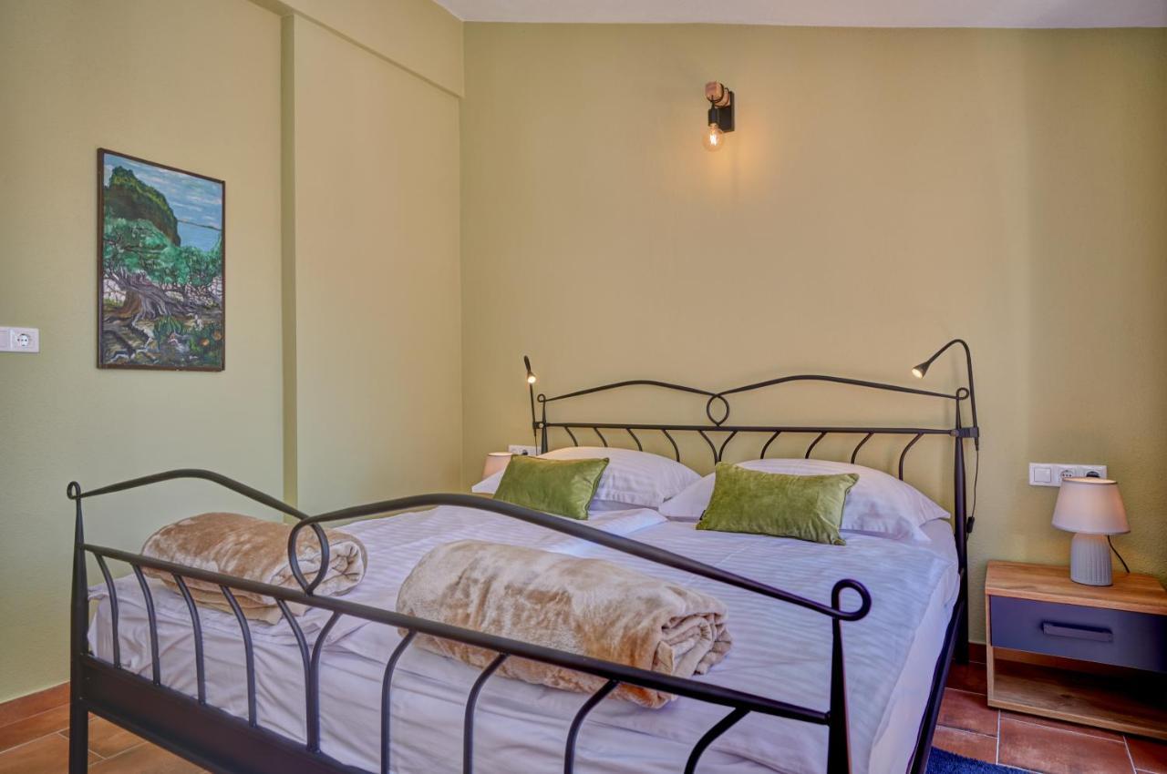 Anovi Holiday Homes By Litto Trogir Kültér fotó